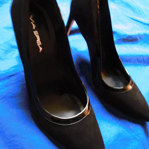 VIA SPIGA BLACK SUEDE HIGH HEEL SHOES-8.5M-NEW-W/LEATHER ACCENT-W/ORIGINAL BOX - Picture 4 of 13